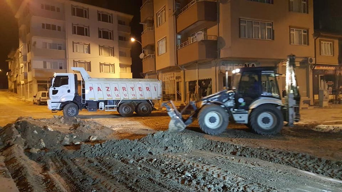Pazaryeri\'nde Alt Yapı Çalışmaları Devam Ediyor