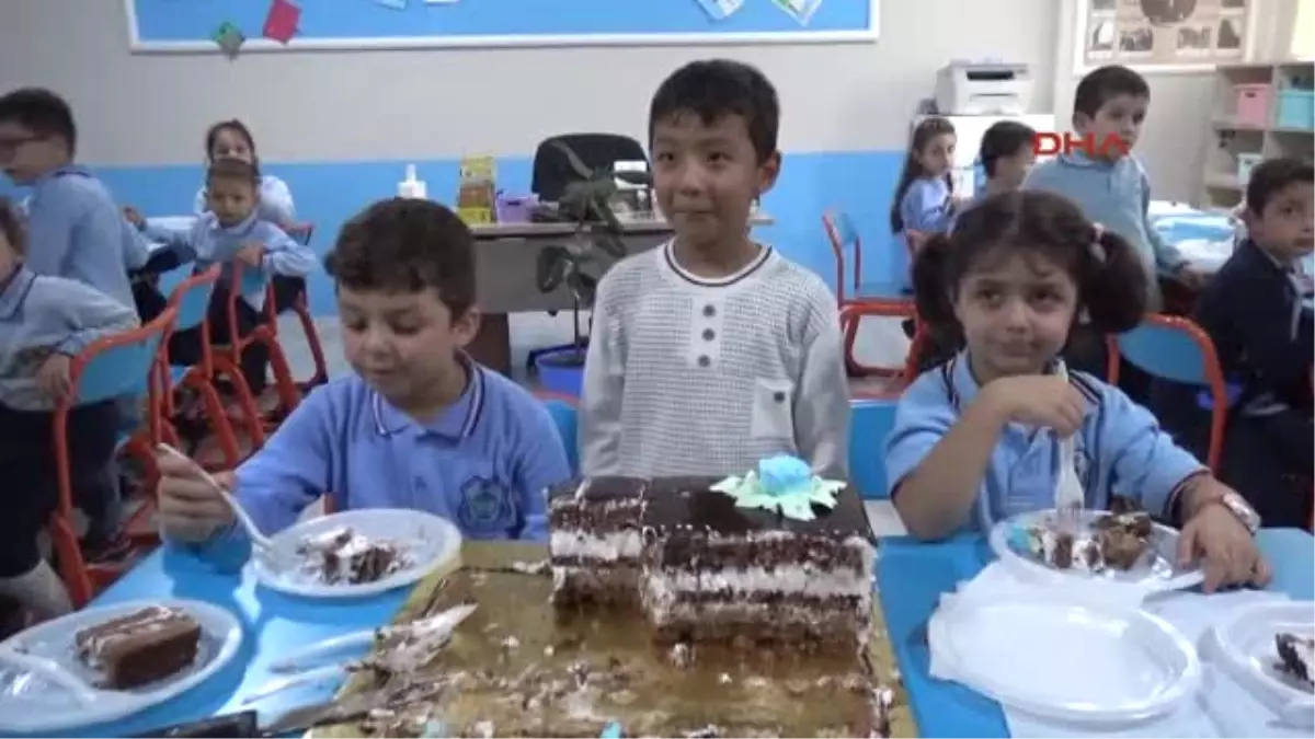 Trabzon Öğretmen ve Veliler El Ele Verdi, Sınıfı Yeniledi