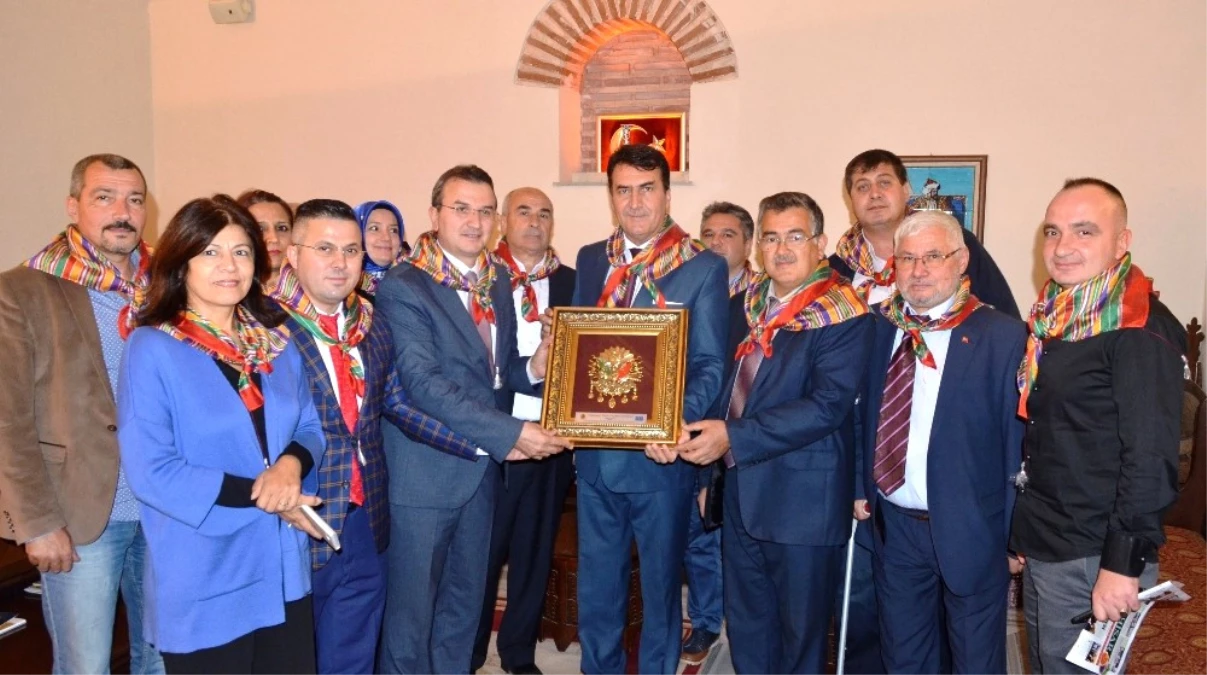 Yörük Türkmenlerden Dündar\'a Ziyaret