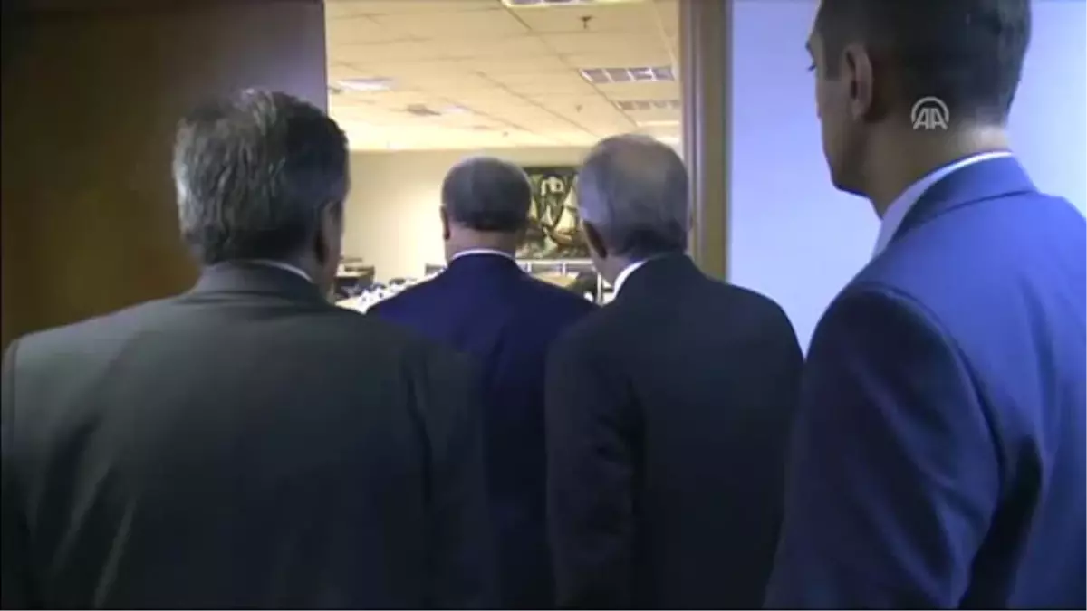 Bakanı Arslan, Yunanistan Denizcilik Bakanı Kurublis ile Görüştü