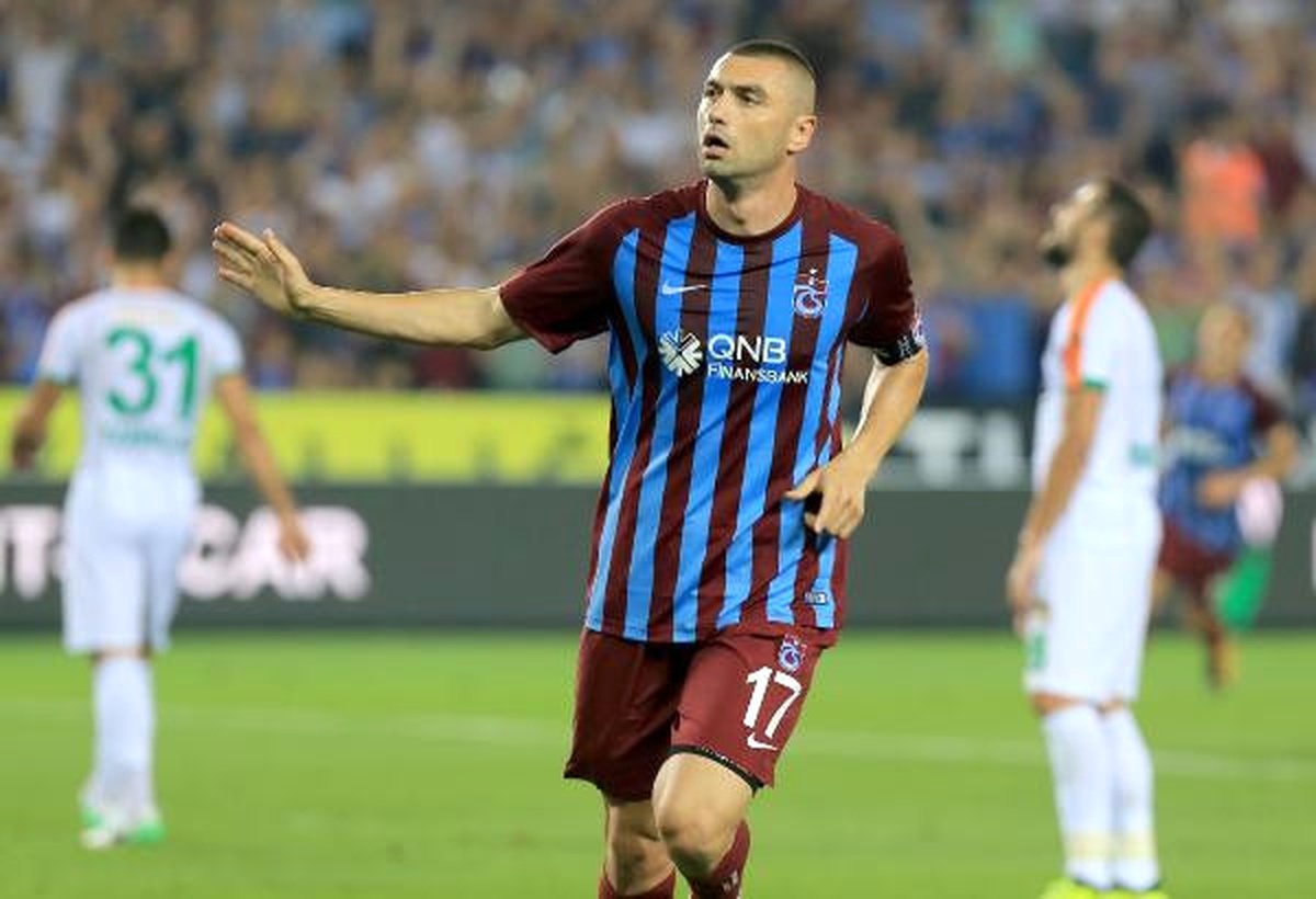 Burak Yılmaz, Trabzonspor\'da \'Dalya\' Diyecek (Yeniden)