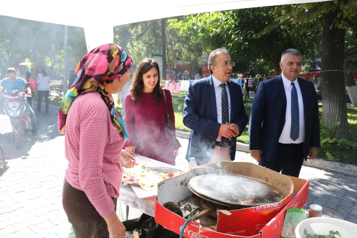 Büyükşehir Akhisarlı Kadınların Sesini Duydu