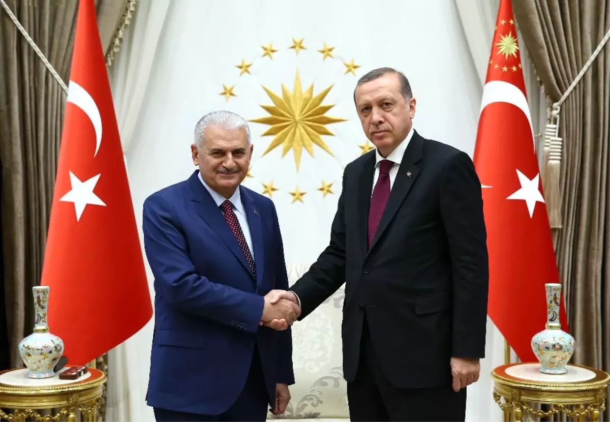 Cumhurbaşkanı Erdoğan, Başbakan Yıldırım\'ı Kabul Etti