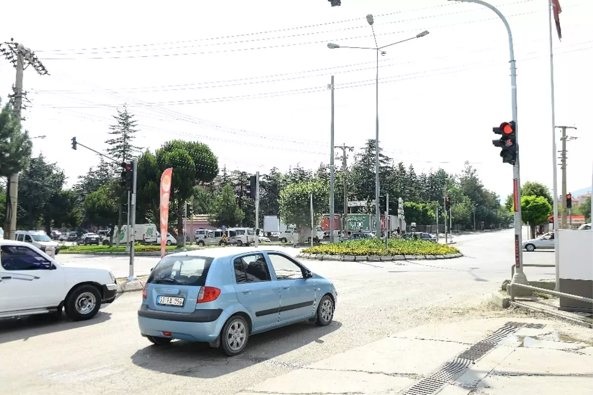 Isparta\'da Trafiğe Bir Yılda 7 Bin Araç Eklendi