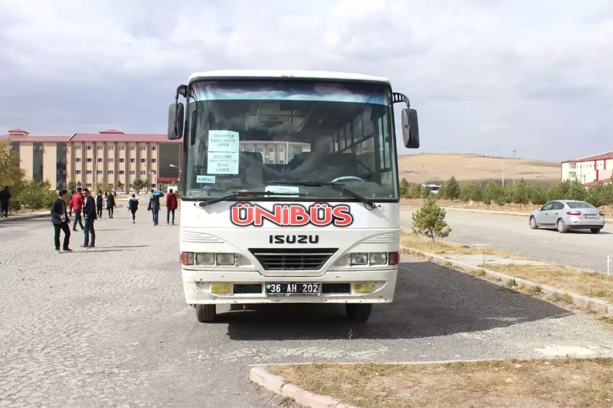 Kaü\'den Öğrencilere "Ünibüs" Ring Servisi ve Çorba Hizmeti