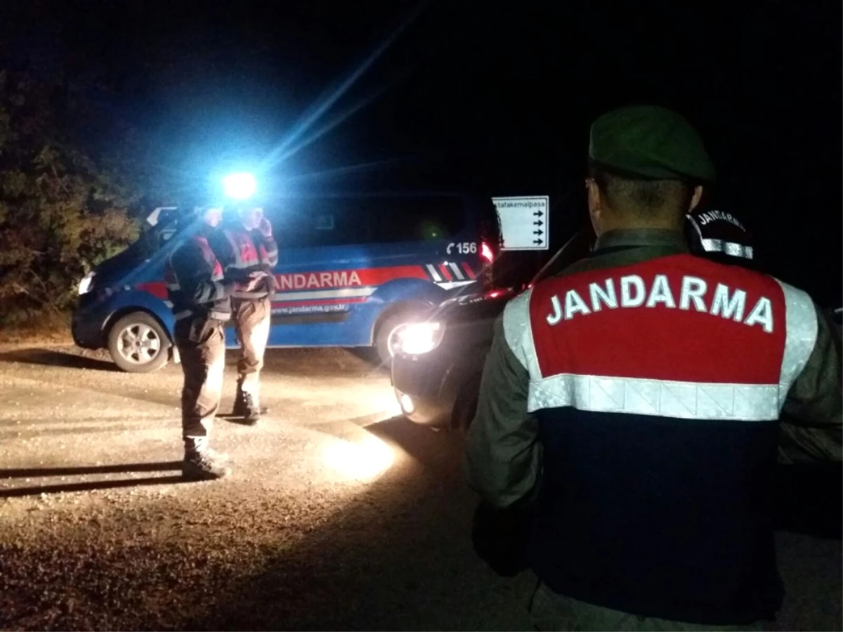 Meslekten İhraç Edilen Polis Yol Kontrolünde Yakalandı