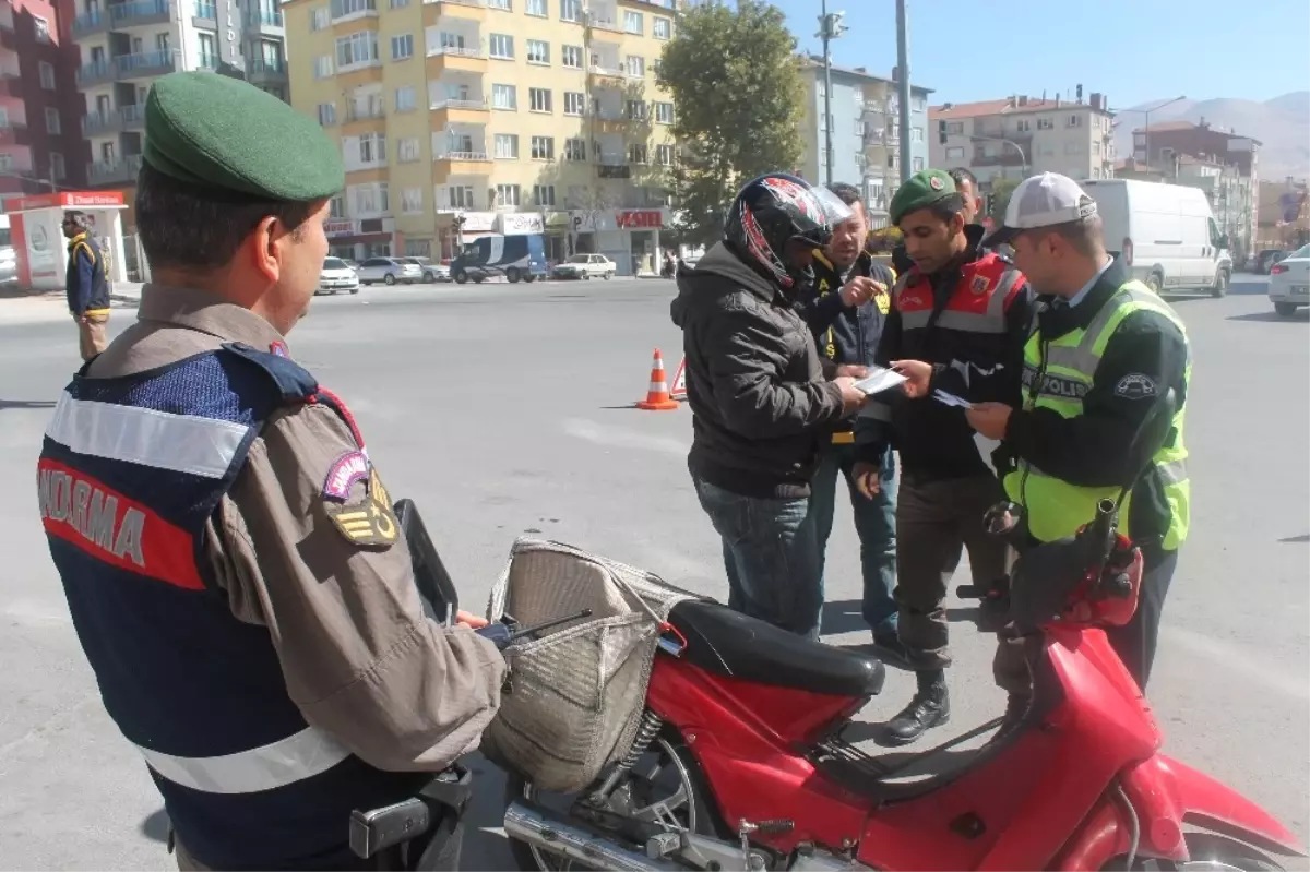 Polis ve Jandarmadan Motosiklet Uygulaması