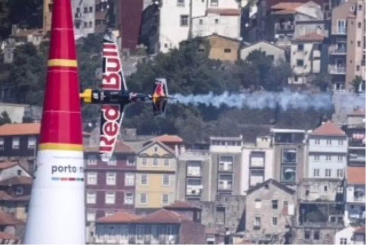 Red Bull Air Race\'de Dünya Şampiyonu Belli Oluyor