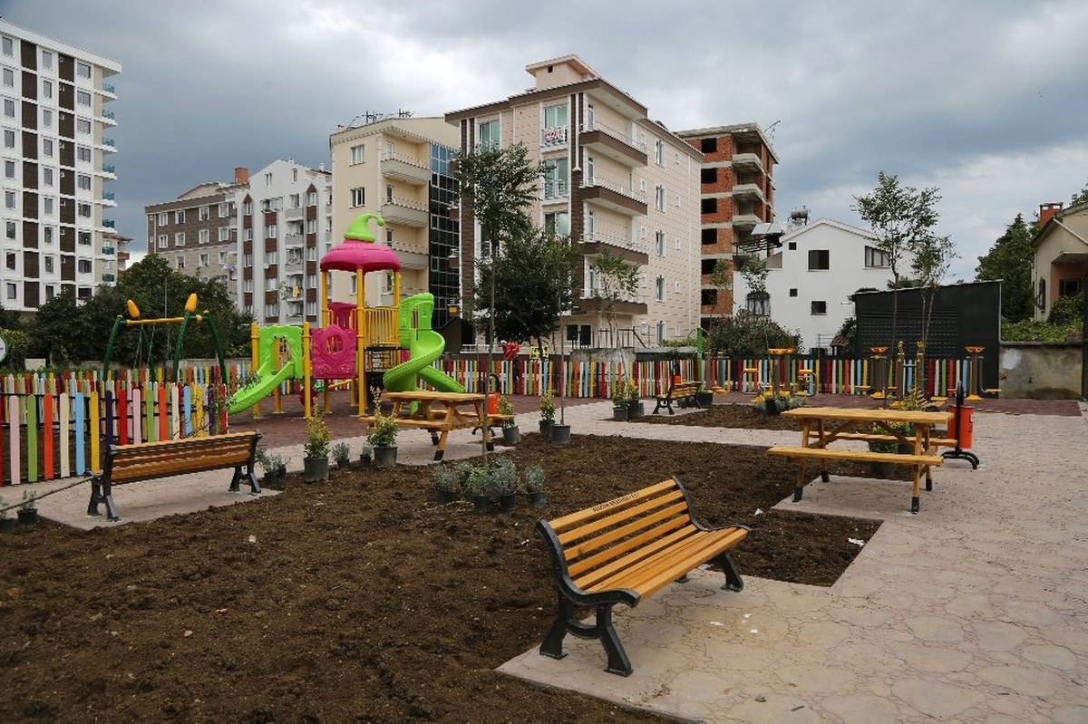 Atakum\'da 3,5 Yılda 55 Çocuk Parkı Yapıldı