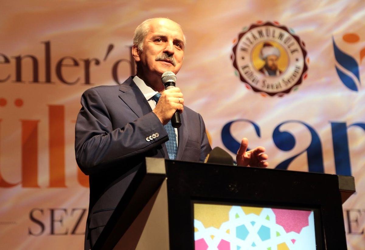 Bakan Kurtulmuş: "Yeni Şehirlerde Abur Cubur Gökdelen Mimarisi Oluşuyor"