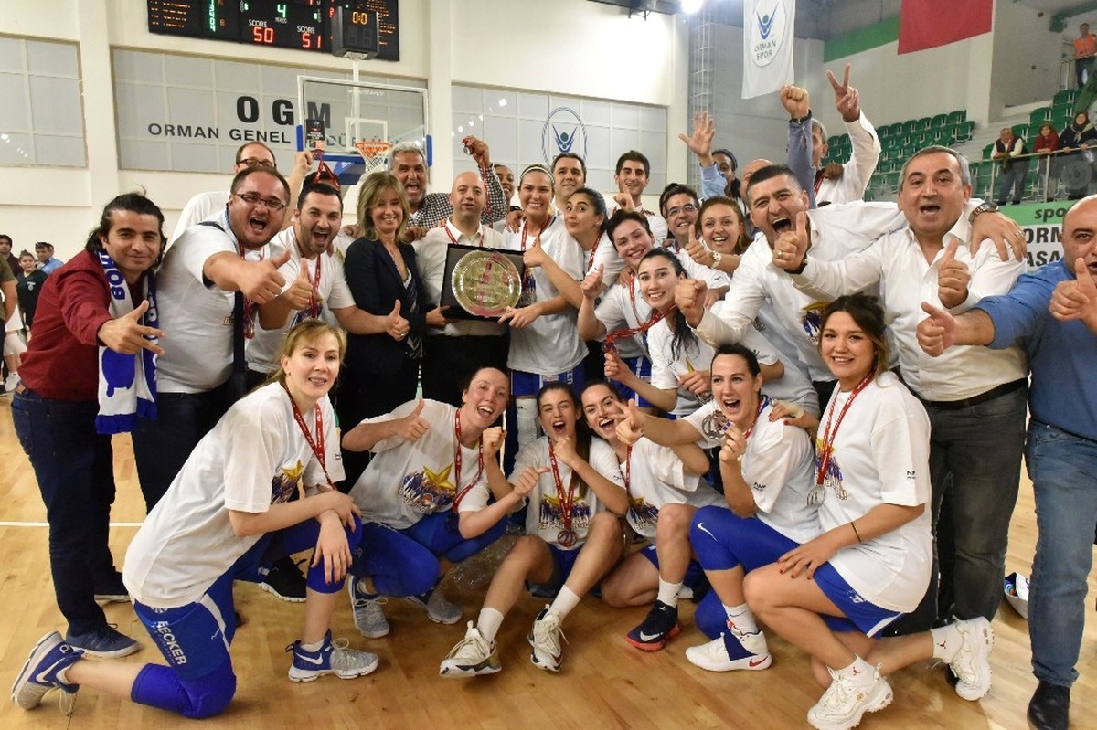 Bornova Beckerspor Galatasaray\'ı Ağırlıyor