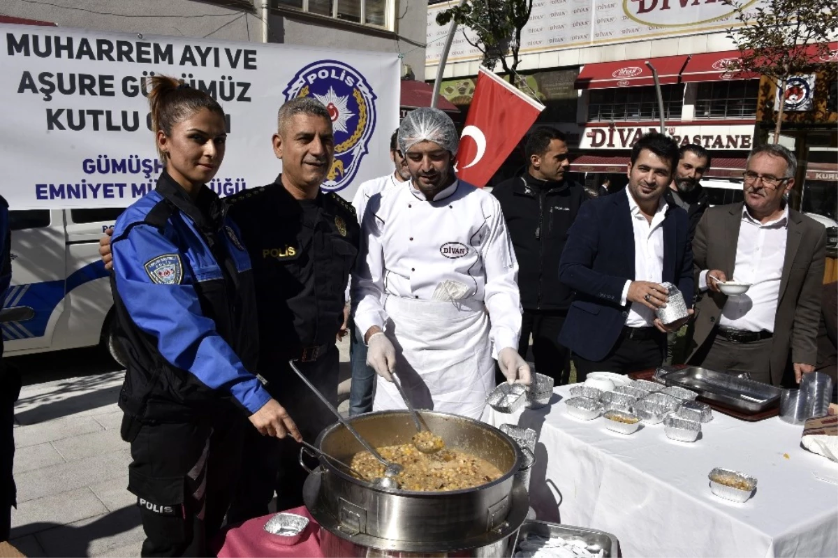 Gümüşhane Emniyetinden Vatandaşlara Aşure İkramı