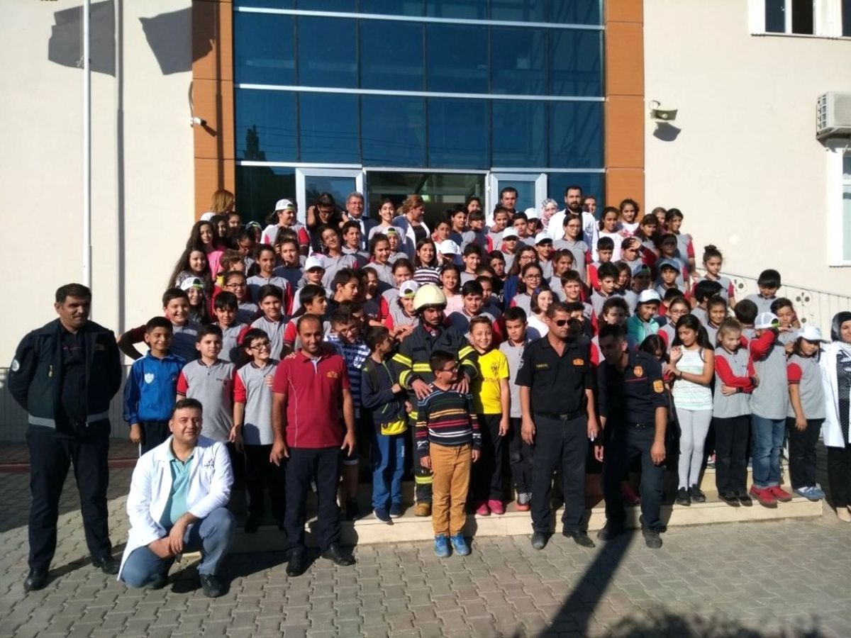 İtfaiye Ekipleri Öğrencileri Bilgilendirdi