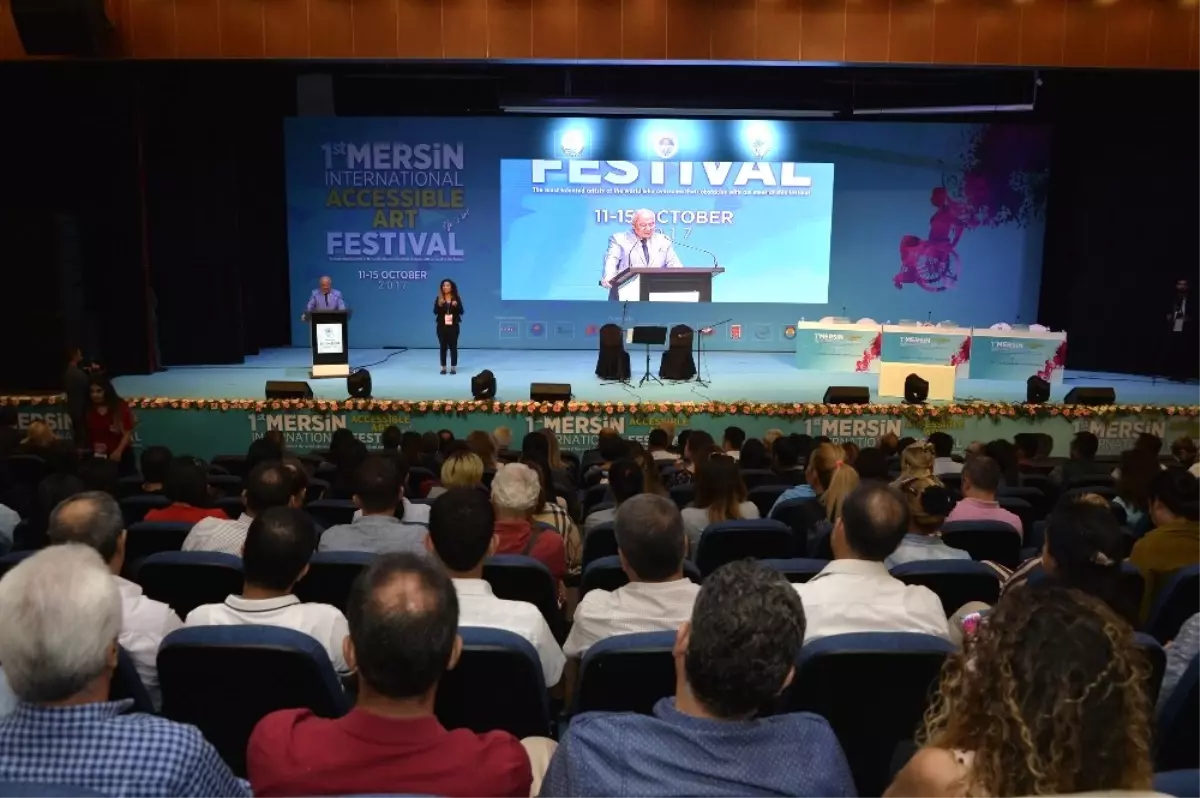 Mersin\'de "Engelsiz Yaşam ve Kent Sempozyumu"