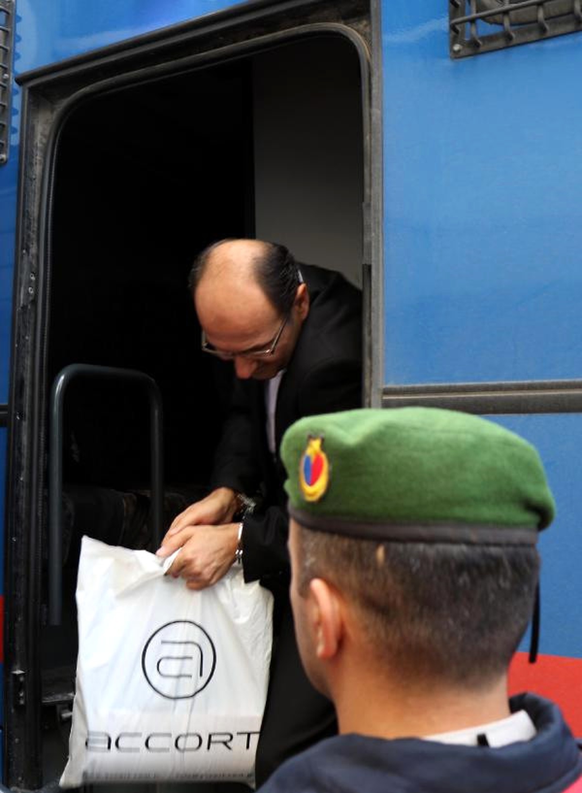 Zonguldak\'ta, Fetö\'nün Emniyet Yapılanması Davasında 8 Tahliye