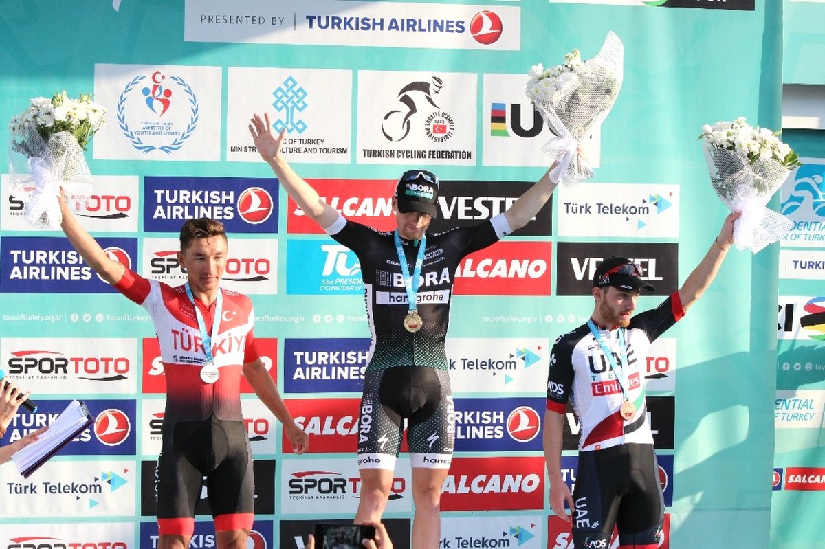 53. Cumhurbaşkanlığı Türkiye Bisiklet Turu\'nun 5. Etabında Lider Sam Bennett