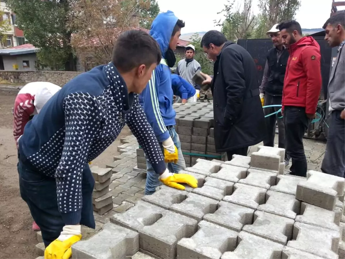 Başkan Toksoy, Durmak Bilmiyor