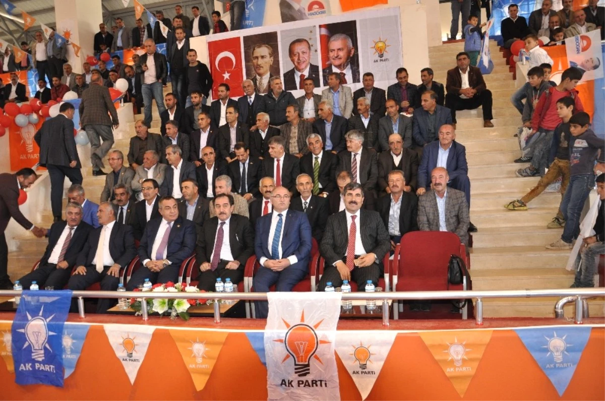 Bulanık\'ta AK Parti İlçe Başkanı Ali Bulut Güven Tazeledi