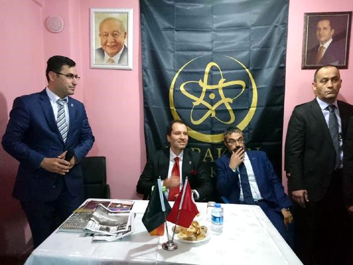 Erbakan: Kurtuluş, Türkiye\'nin Öncülüğünde İslam Birliğinin Kurulmasından Geçer