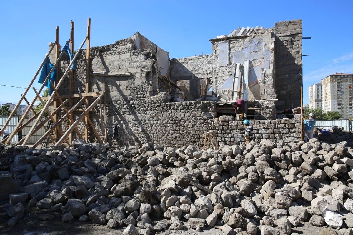 Filintanın Konağı Restorasyon Çalışmaları Devam Ediyor