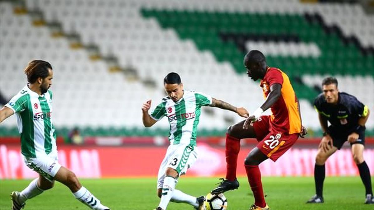 Galatasaray\'da İki Değişiklik