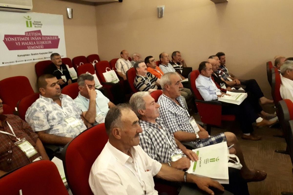 Tepebaşı\'nın Muhtarları Seminerde Buluştu