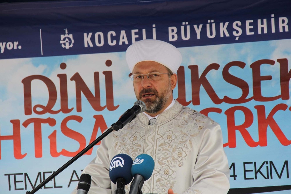 Türkiye İslam Dünyasının Eğitim Merkezi Haline Geldi"