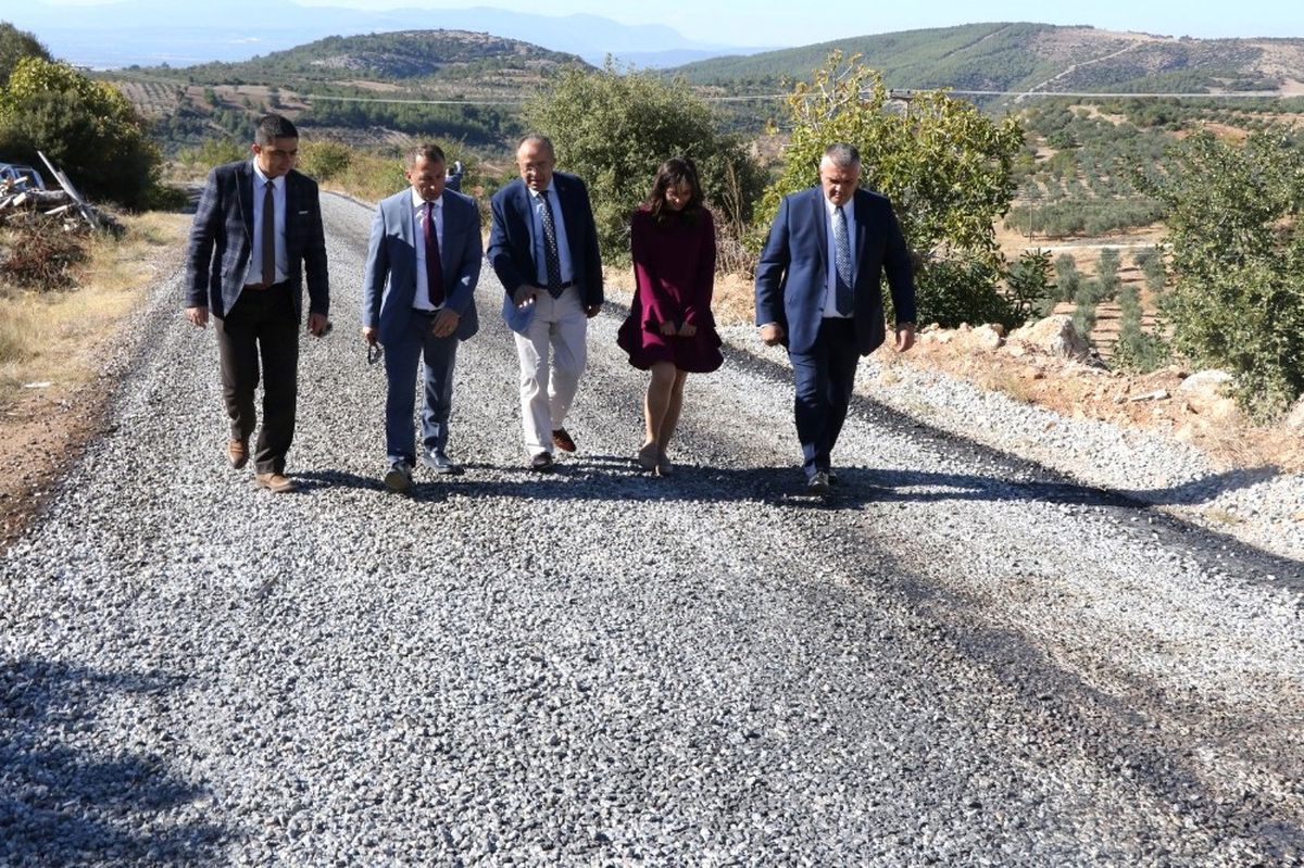 Yollar Büyükşehirle Kısalıyor