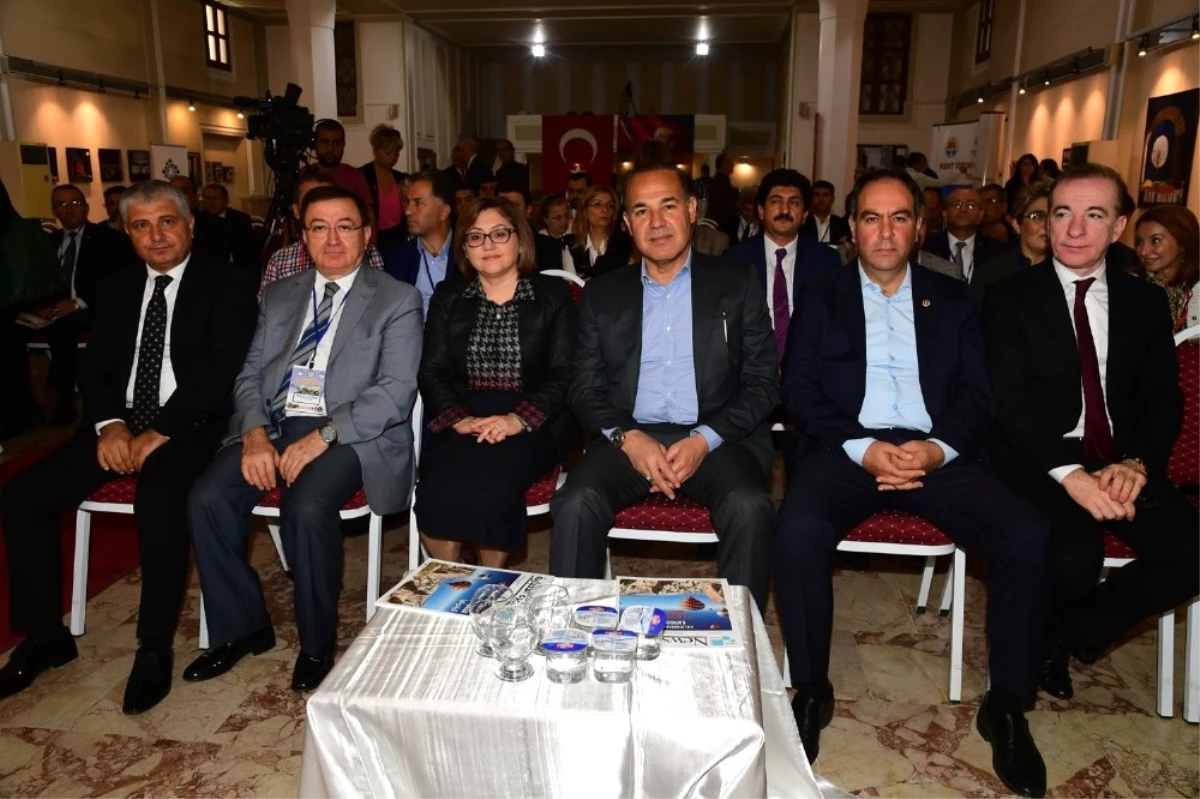 65 Şehrin Kent Konseyi Adana\'da Buluştu