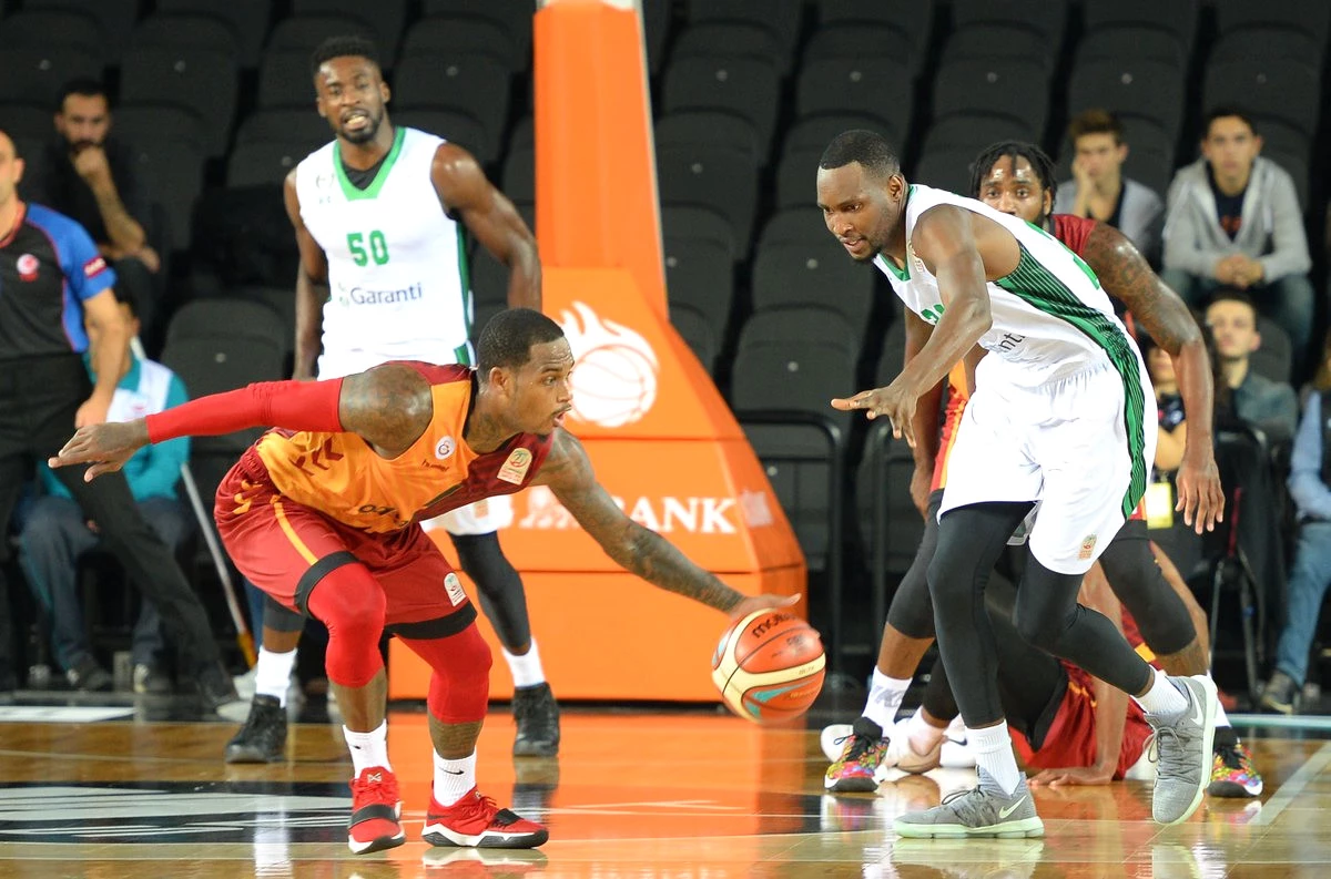 Darüşafaka Basketbol, Galatasaray Odeabank\'ı 69-67 Mağlup Etti