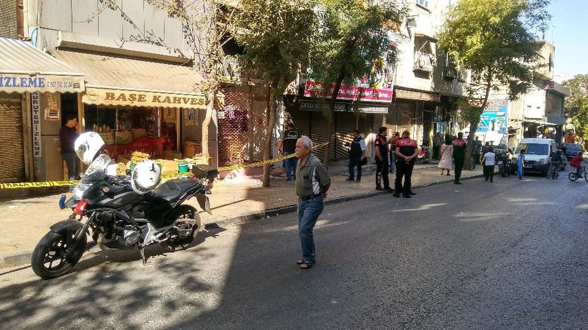 Gaziantep\'te Silahlı Saldırı 1 Kişi Yaralı