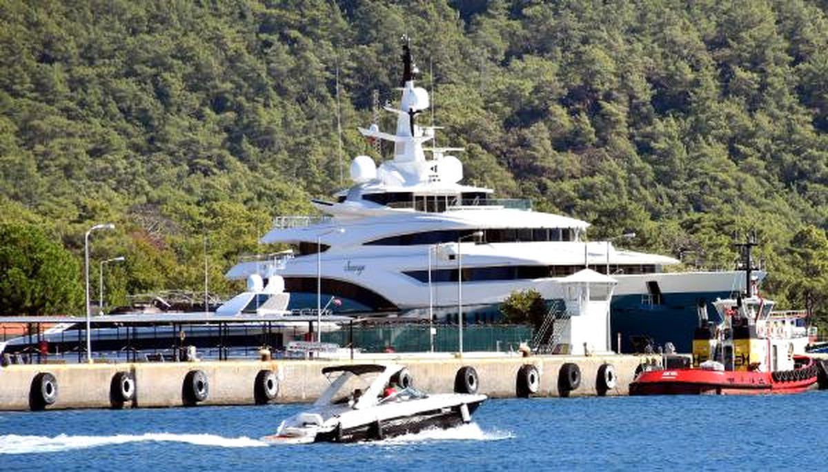 Hint İşadamının Lüks Yatı Marmaris\'te