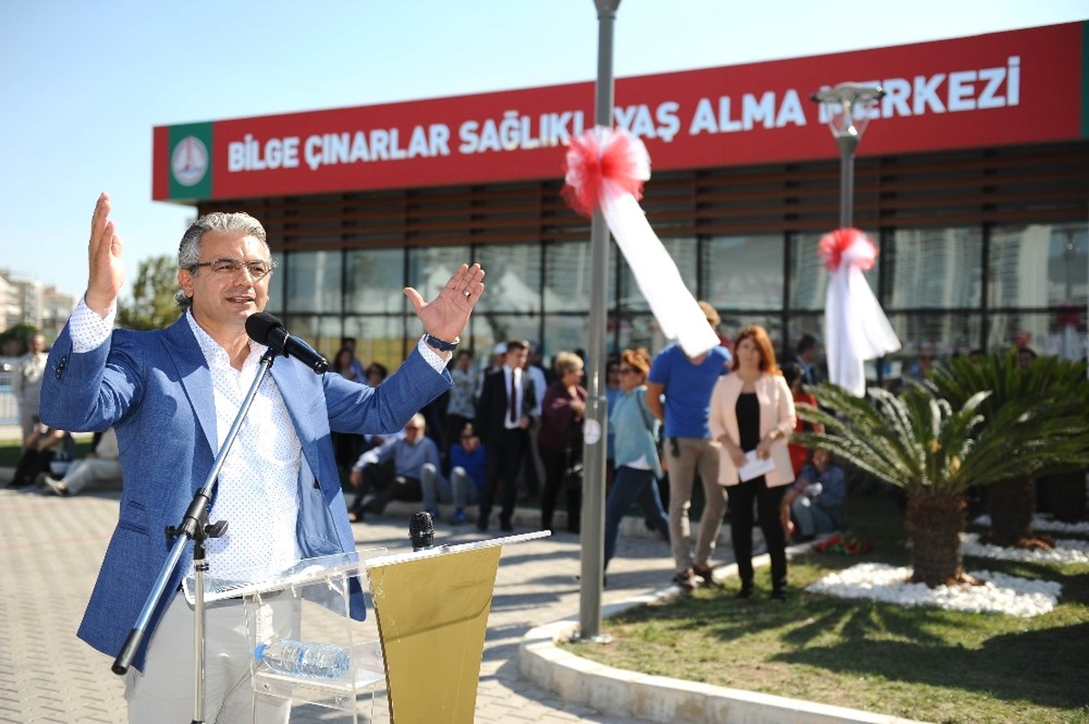 Karşıyaka Sağlıklı Yaş Alma Merkezi Açıldı