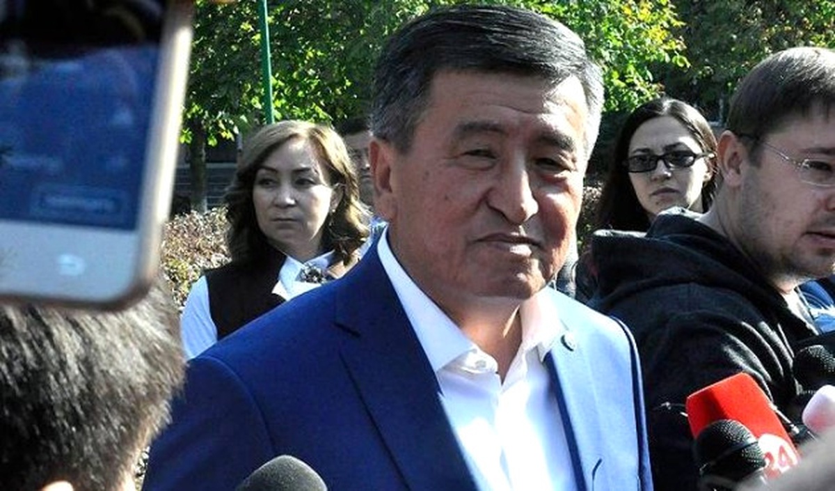 Kırgızistan\'ın Cumhurbaşkanı Ceenbekov Oldu
