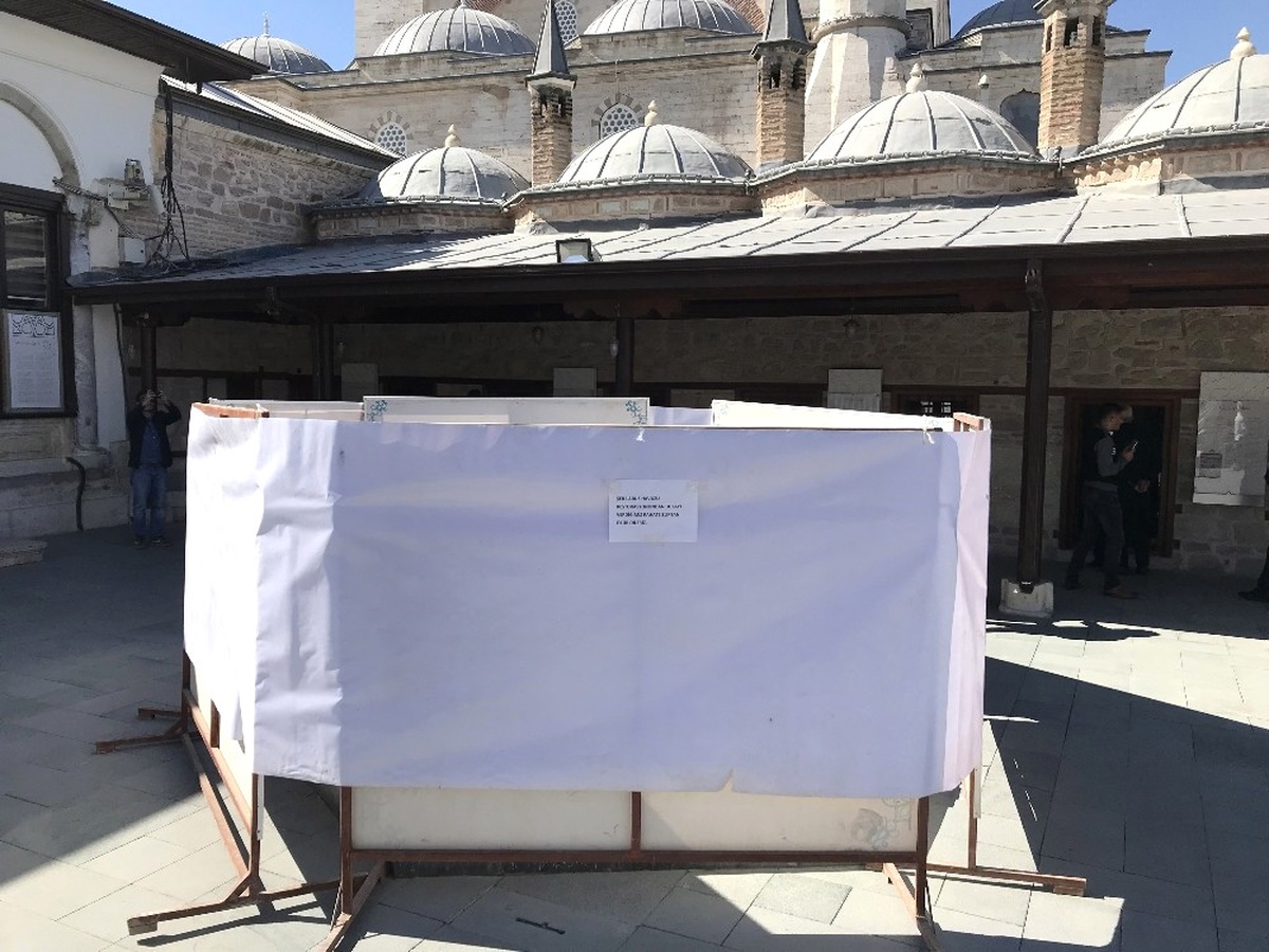 Mevlana Müzesi\'ndeki Tarihi Havuz Yerine Konuluyor