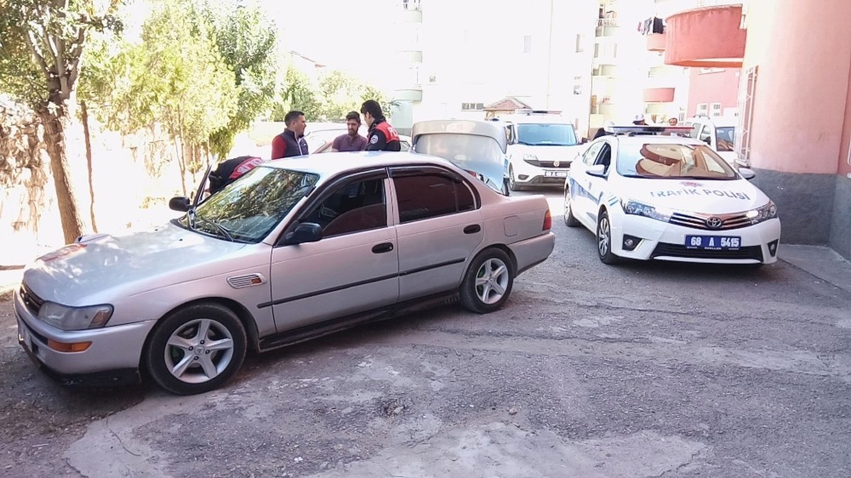 Polisten Kaçan Sürücü Kovalamaca Sonucu Yakalandı