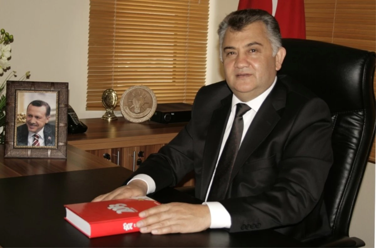 AK Parti Merkez İlçe Başkanı Açıkgöz, Kongrede Aday Olmayacağını Açıkladı