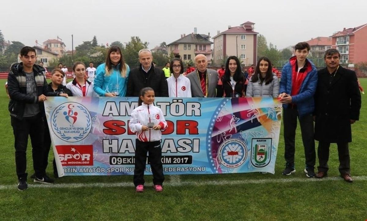Bartın\'da Yılın Sporcuları Ödüllendirildi