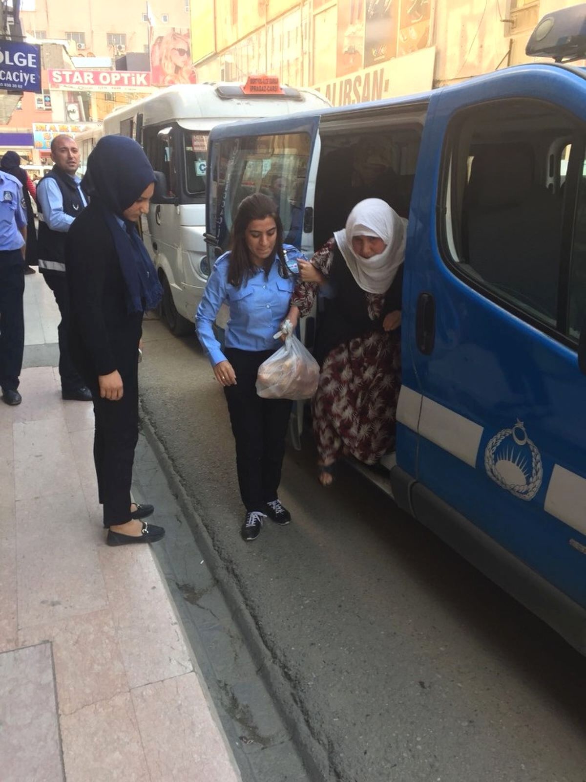 Batman\'da Zabıta Ekipleri Dilencilere Göz Açtırmıyor
