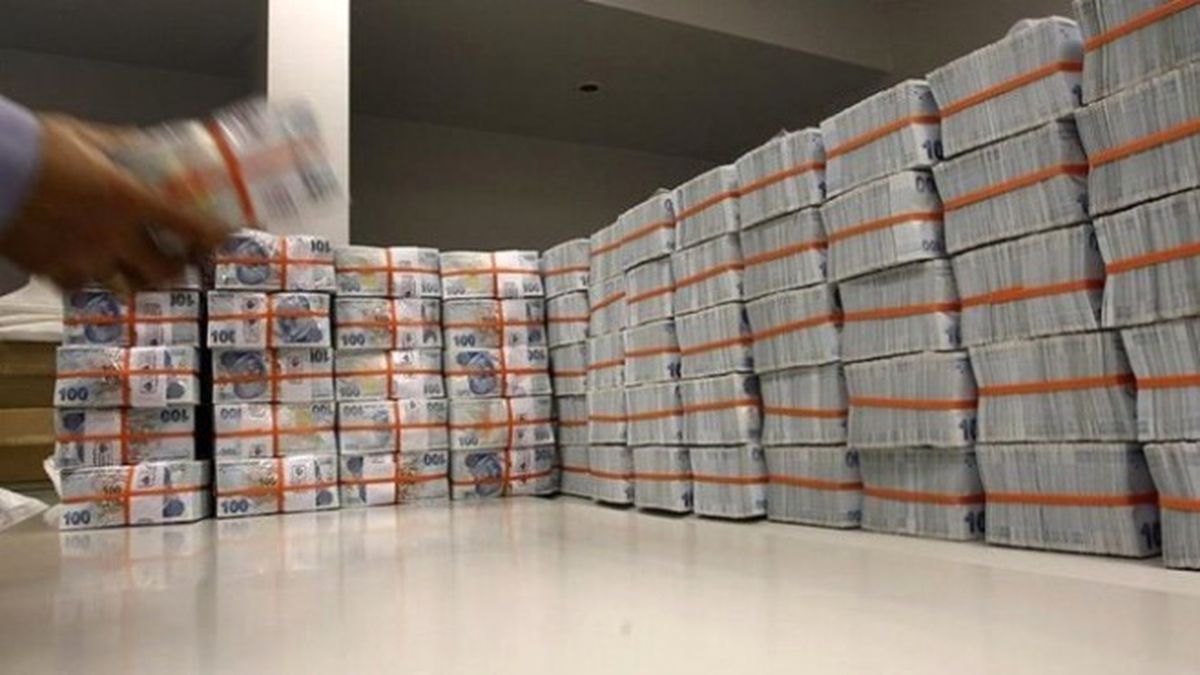 Bütçe, Eylülde 6,4 Milyar Lira Açık Verdi