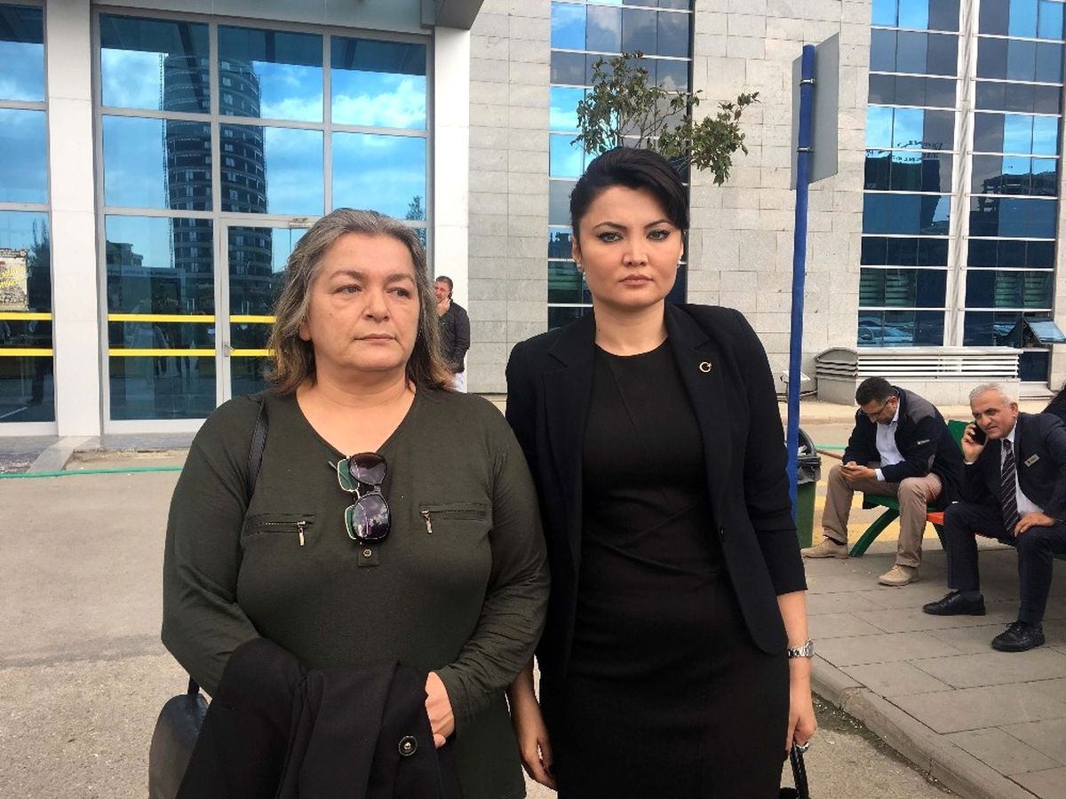 Eşini Öldüren Kadının Yargılanmasına Devam Edildi