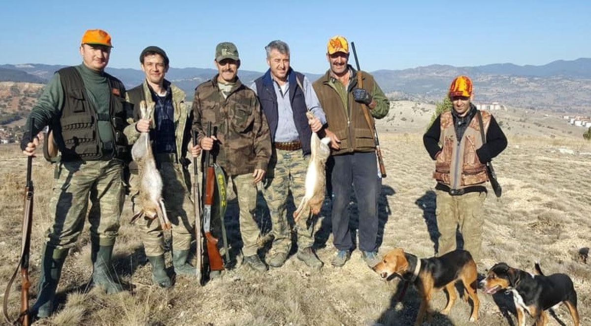 Hisarcık\'ta Tavşan Avı Sezonu Açıldı