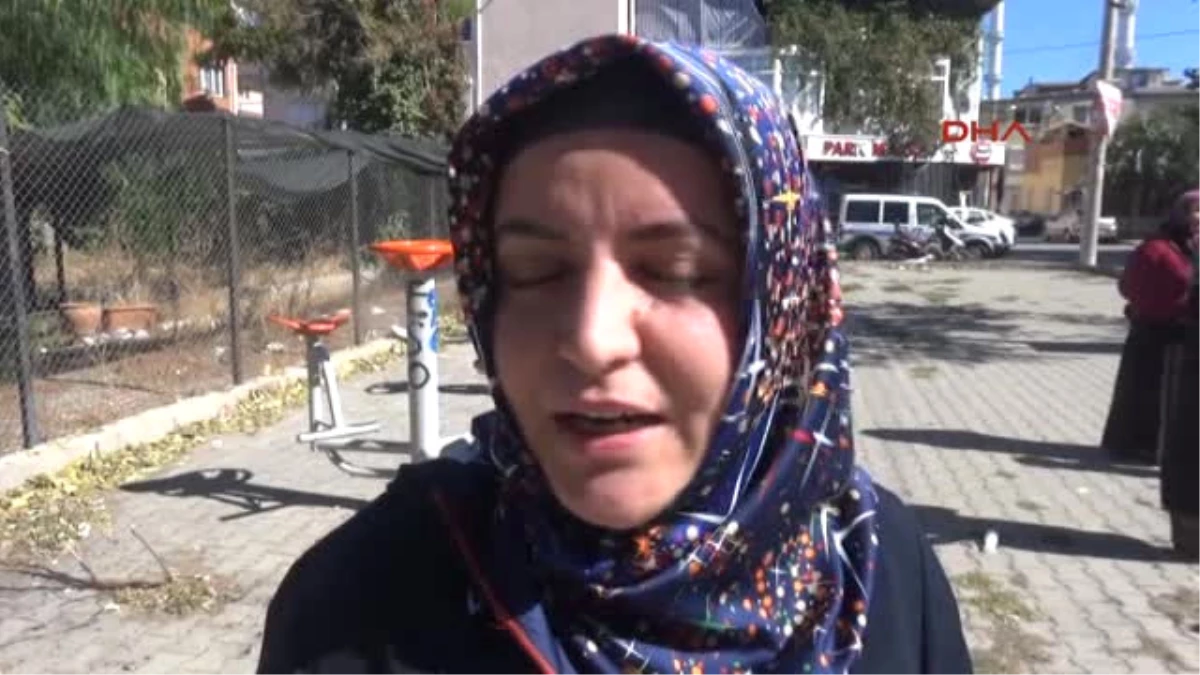 İzmir Veliler Yolu Kapatarak Eylem Yaptı