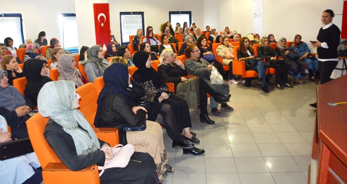 İzmit Belediyesi\'nde Sağlıklı Beslenme Eğitimi Verildi