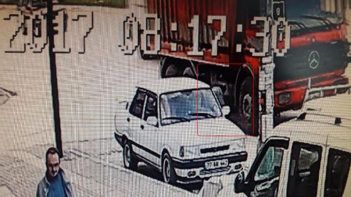 Kendisini Kamyonun Altına Atan Suriyeli Öldü