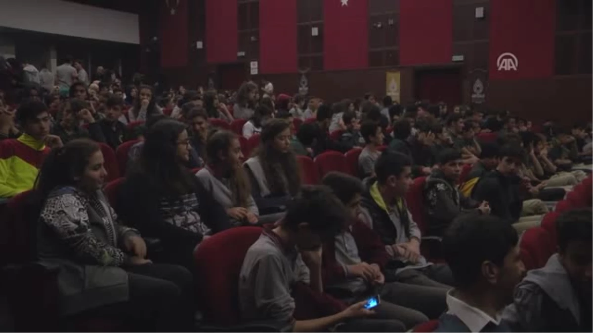 Osmanlı\'nın Son Zaferi Öğrencilere Tiyatroyla Anlatıldı