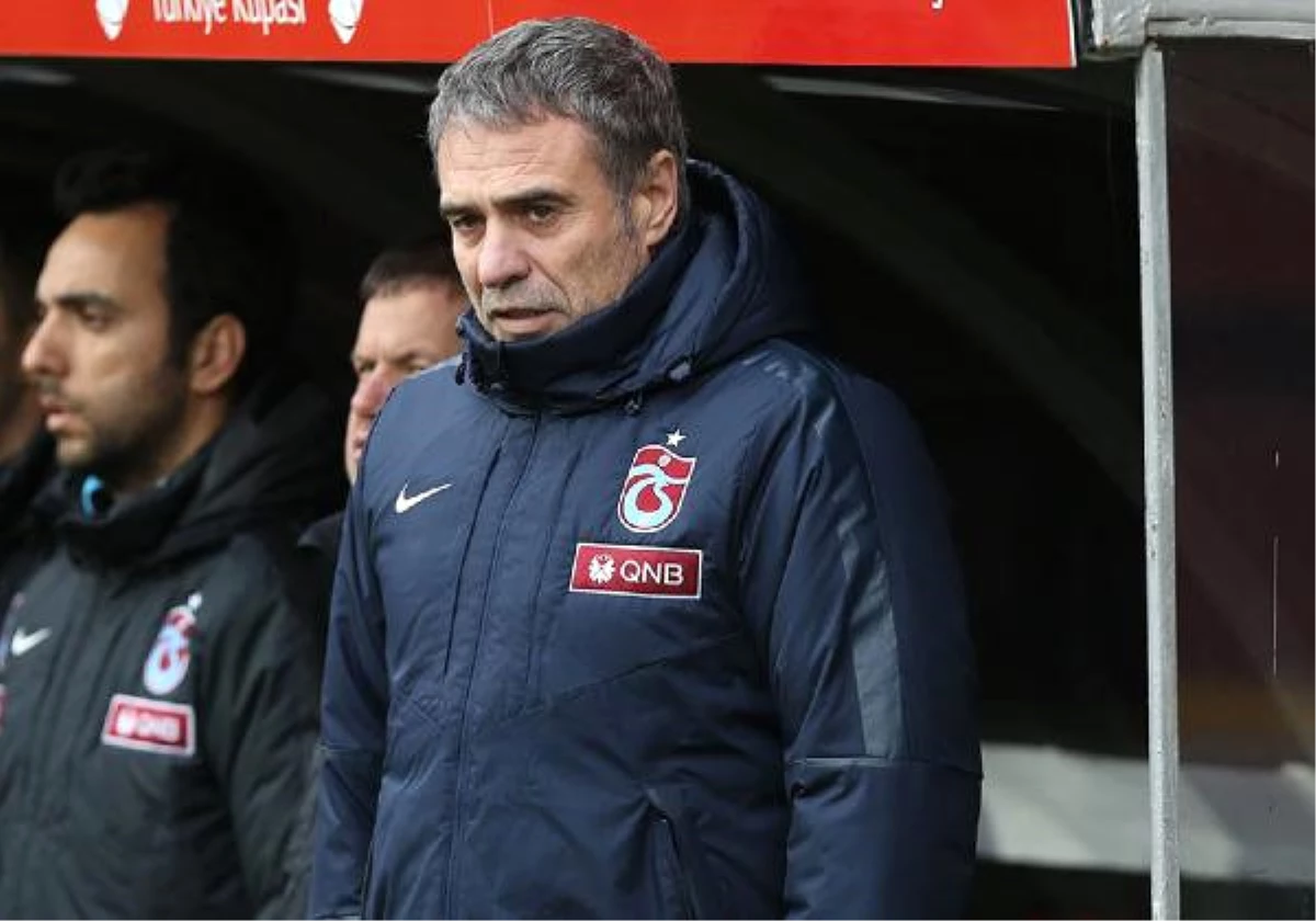 Trabzonspor, Teknik Direktör Ersun Yanal ile Yollarını Ayırıyor
