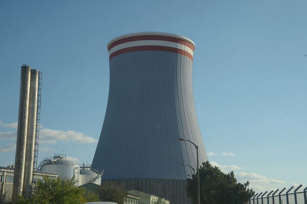 Vali Çiftçi Elektrik Üretim Santralini İnceledi