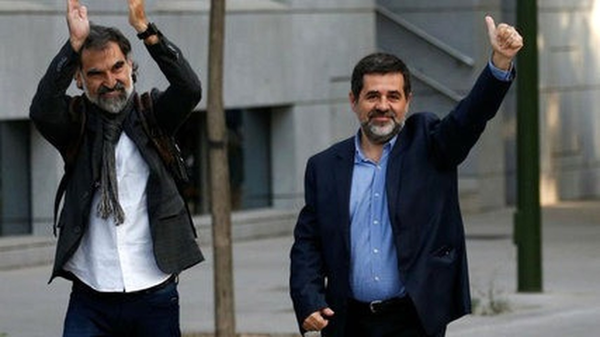 Bağımsızlık Yanlısı Katalan Stk Liderlerine Tutuklama