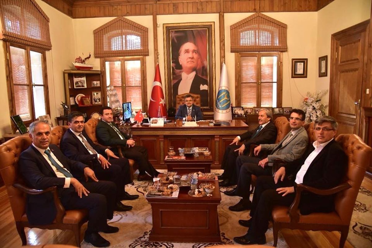 Belediye Başkanları\'ndan Başkan Yağcı\'ya Destek